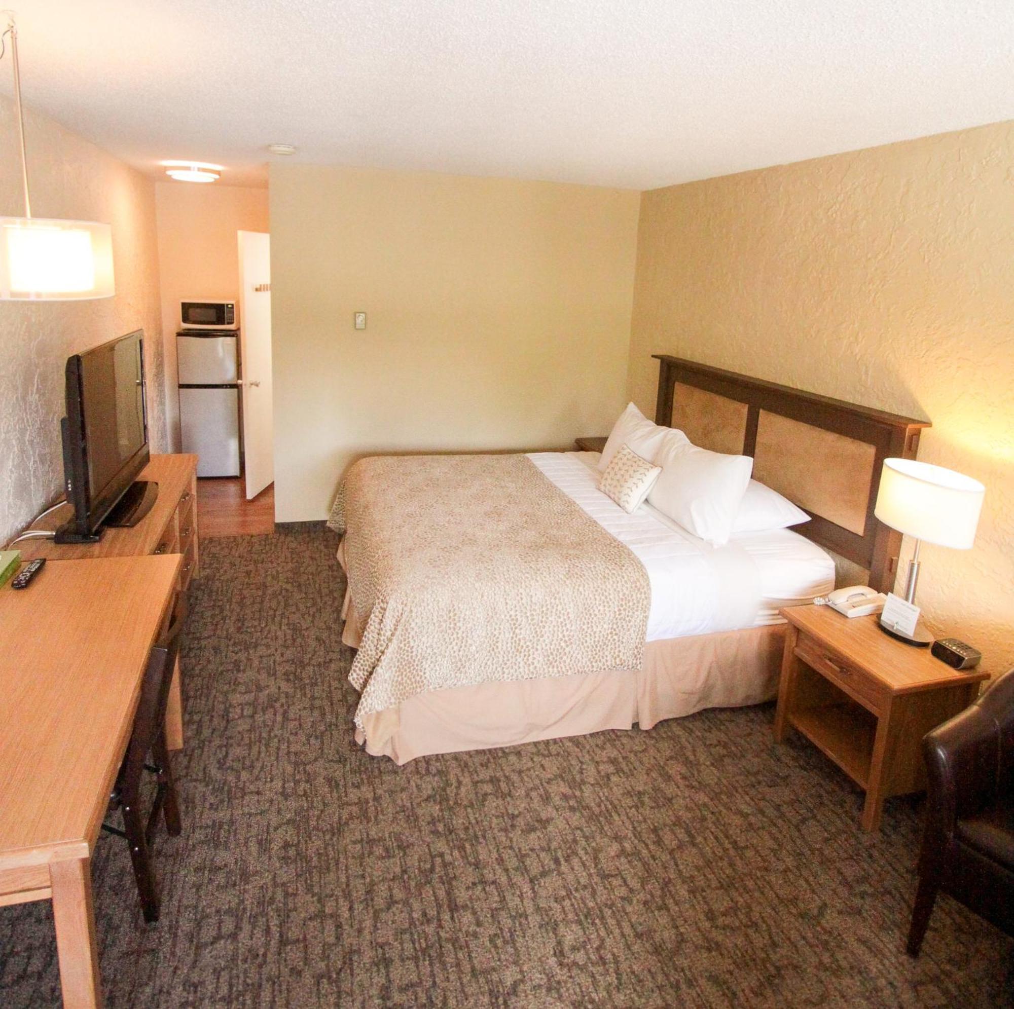 Crystal Springs Lodge Radium Hot Springs Zimmer foto